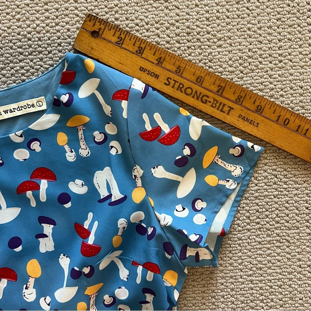 Sm wardrobe Blue Mushroom Print Midi Dress Size Large - Picture 8 of 9